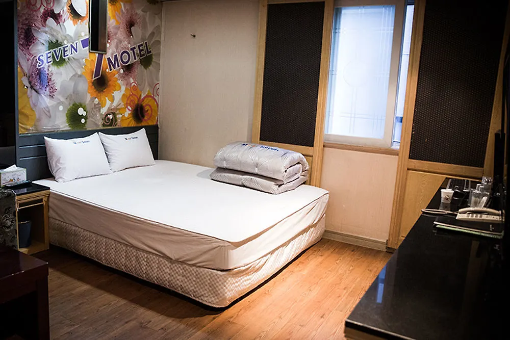 Seven Motel Busan