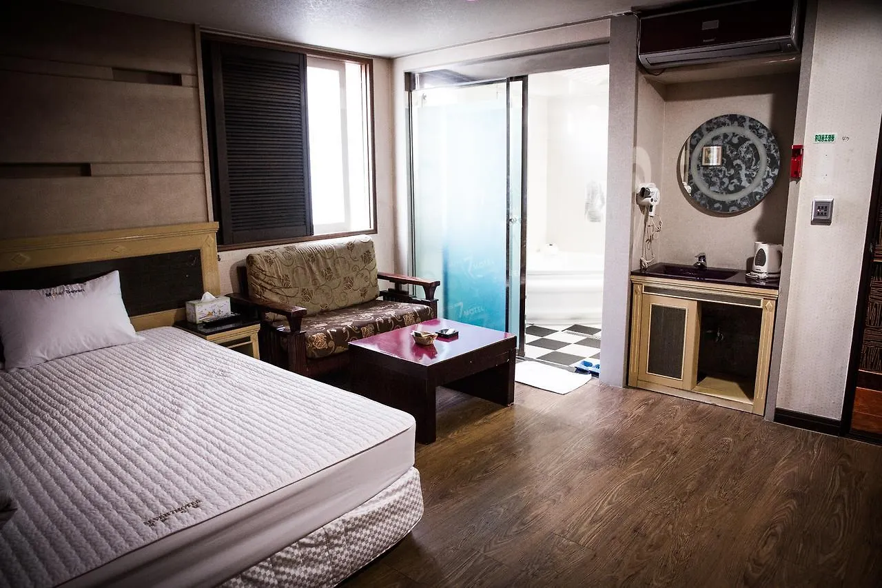 Seven Motel Busan