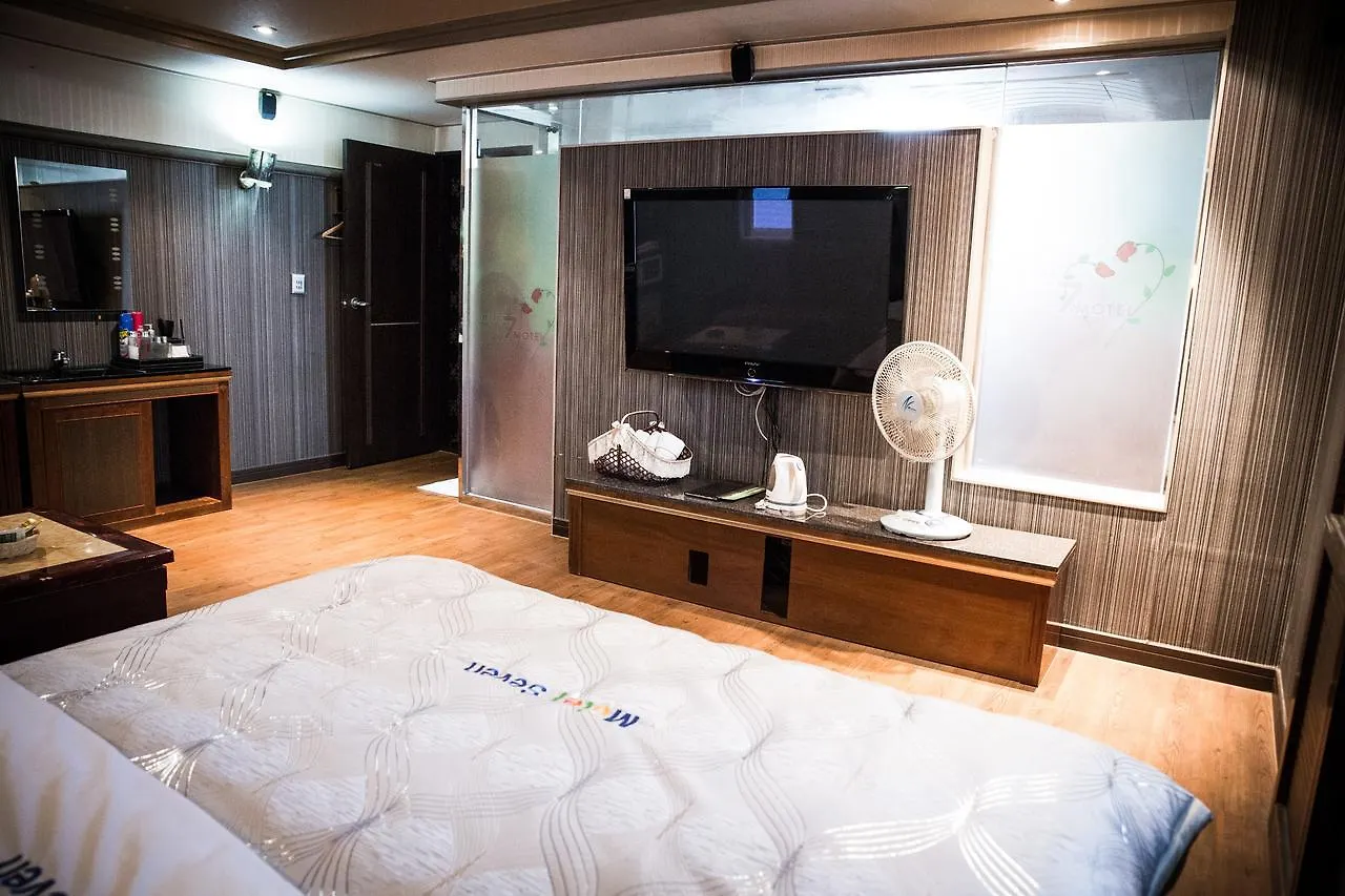 Seven Motel Busan